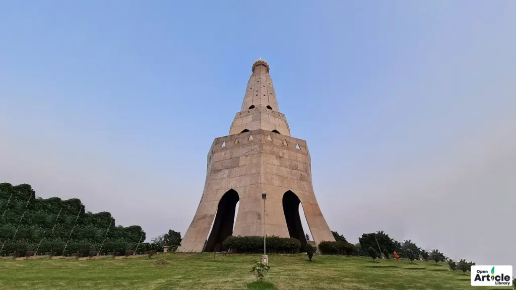 fateh-burj Fateh Burj